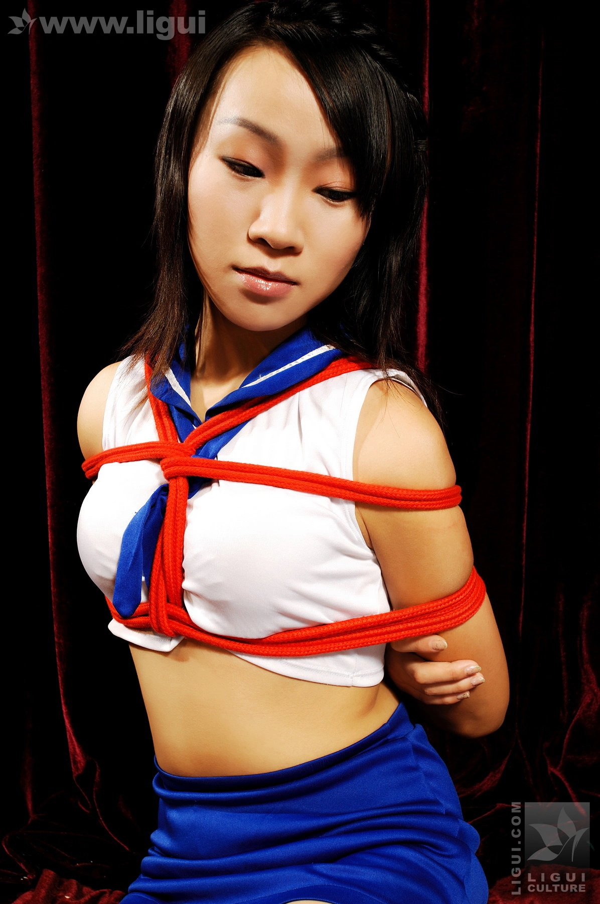 2009.02.13 千千美女被困网中欲出不能 Model 伊园 3